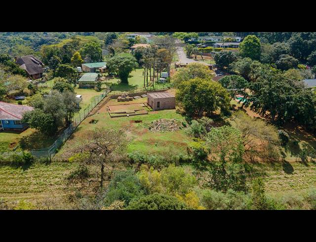 1,300M² VACANT LAND FOR SALE IN FOREST HILLS